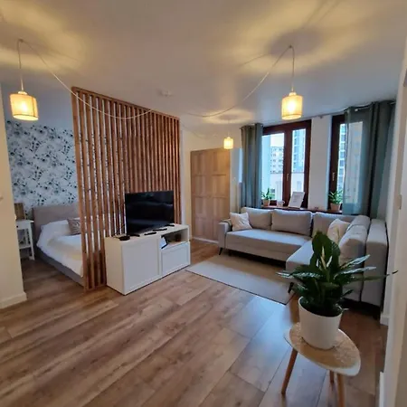 Apartman Vizzit Us Twarda